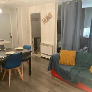 Le « studio Sur La Neste » Dans Le Centre D'arreau , Arreau Francia